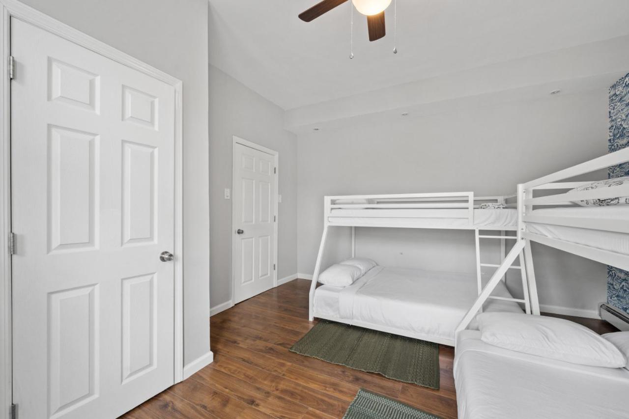 The Rainforest I Sleeps 16 20m To Nyc Free Parking Ferienhaus New York